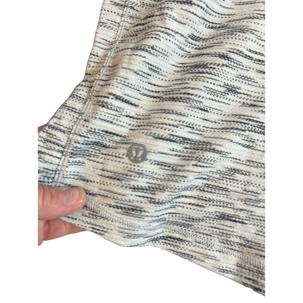 Lululemon Run It Out Tee Tiger Space Dye Size 6 - Picture 4 of 10